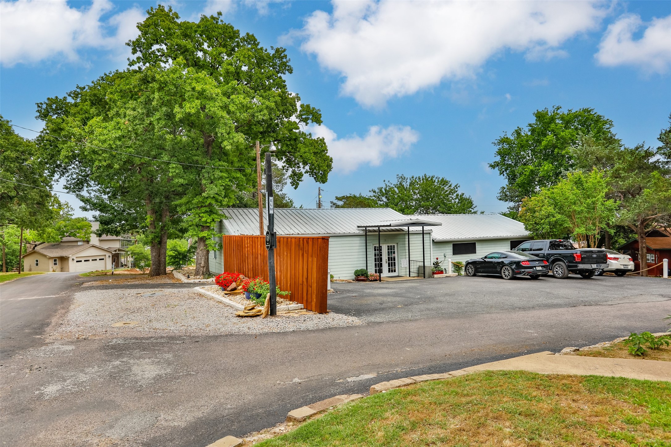 16 Cottonwood Drive Gordonville TX 76245