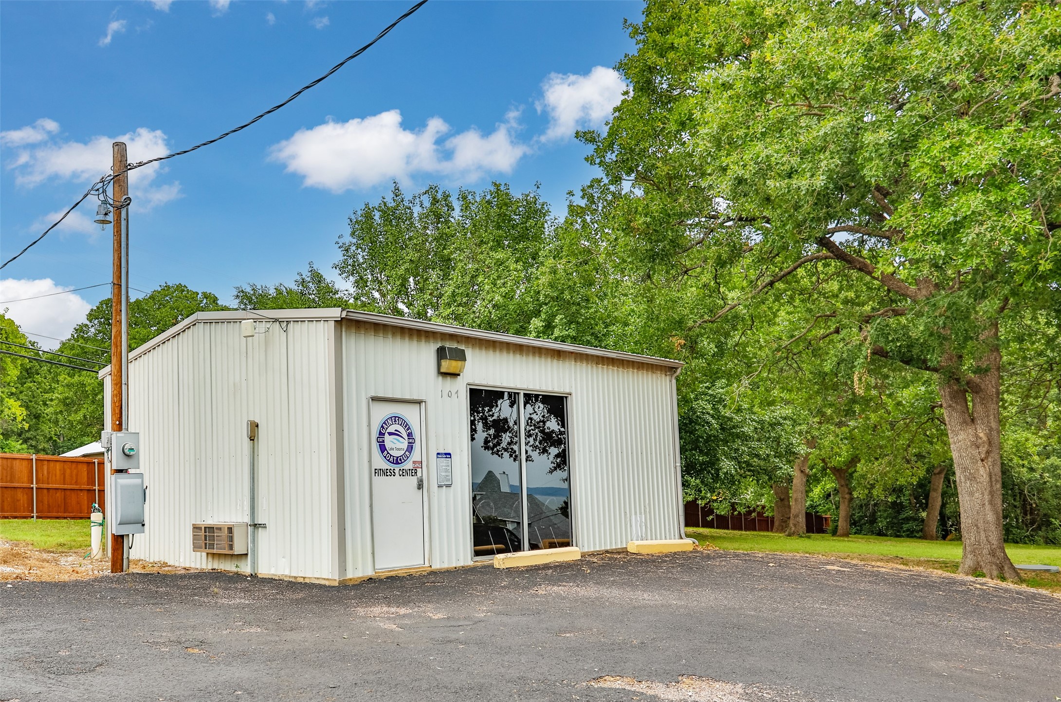 16 Cottonwood Drive Gordonville TX 76245