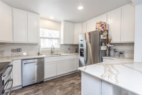 16 Cottonwood Drive Gordonville TX 76245