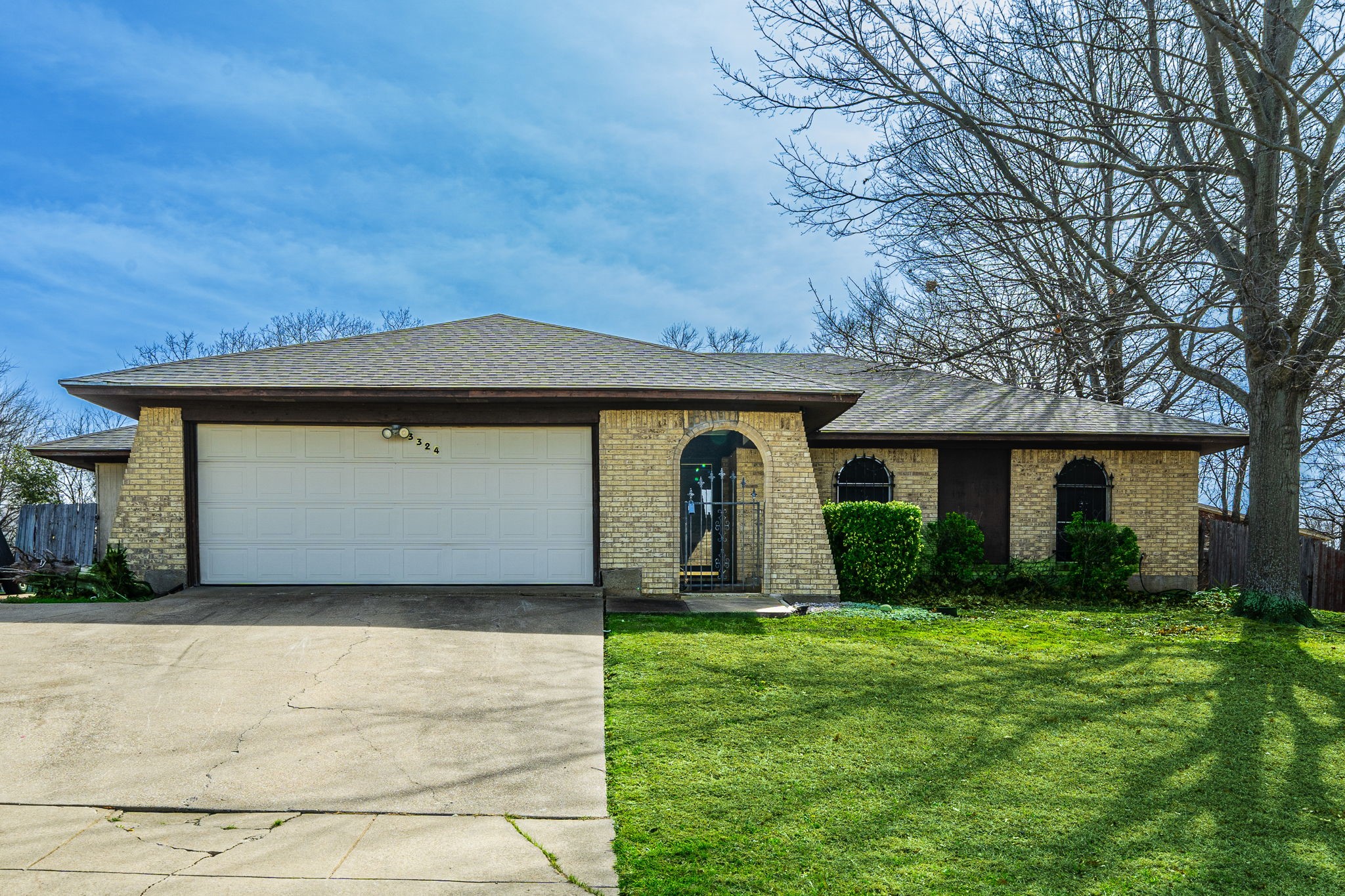 3324 Lookout Drive Forest Hill TX 76140
