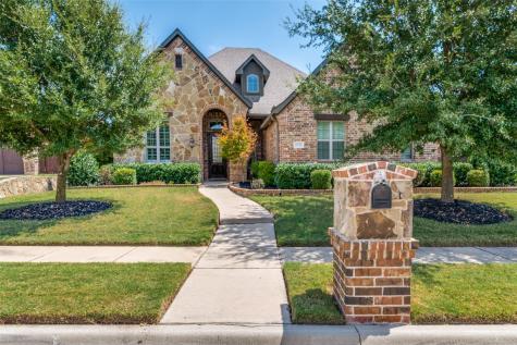 8356 Saddlebrook Drive North Richland Hills TX 76182