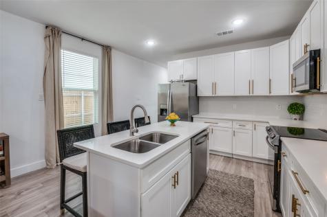 2325 Budd Street Dallas TX 75215