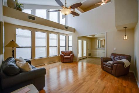 17084 Knots Landing Addison TX 75001