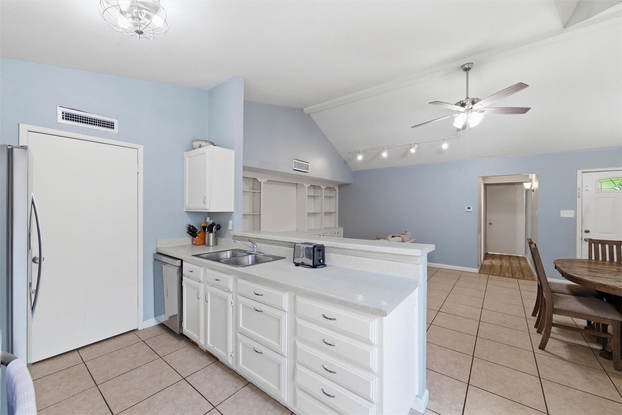 7254 Pineberry Road Dallas TX 75249