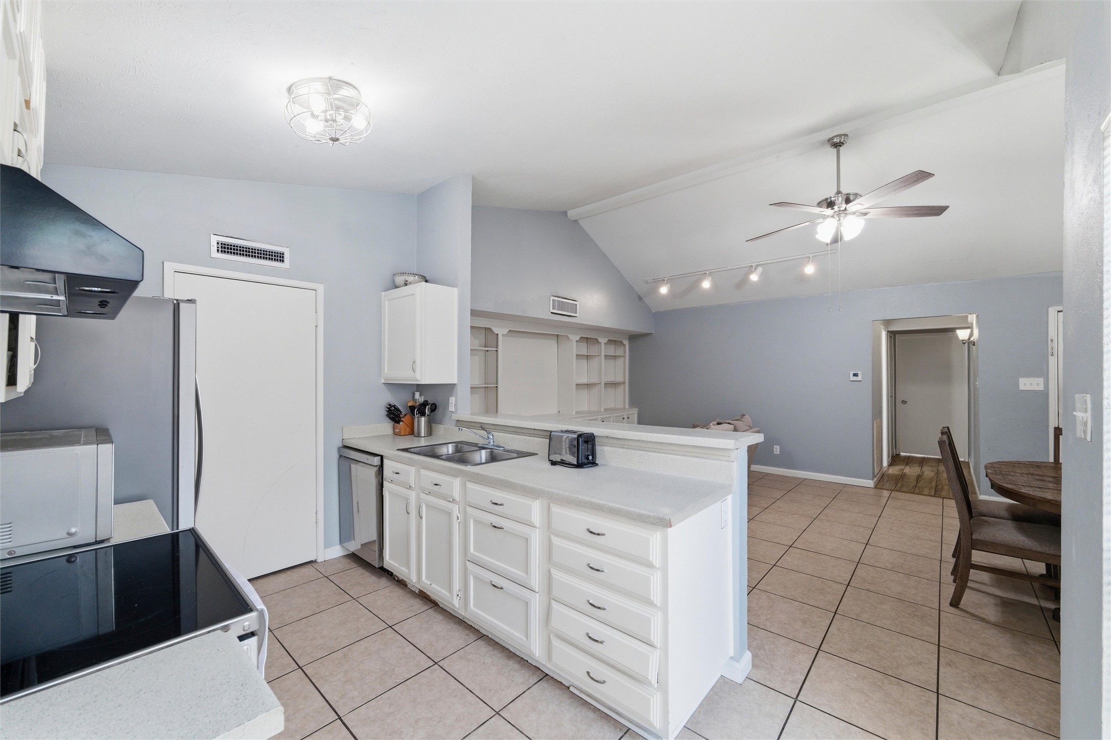 7254 Pineberry Road Dallas TX 75249
