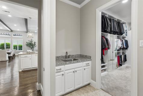 6611 Compton Court Frisco TX 75034