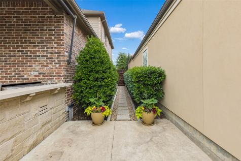 6611 Compton Court Frisco TX 75034