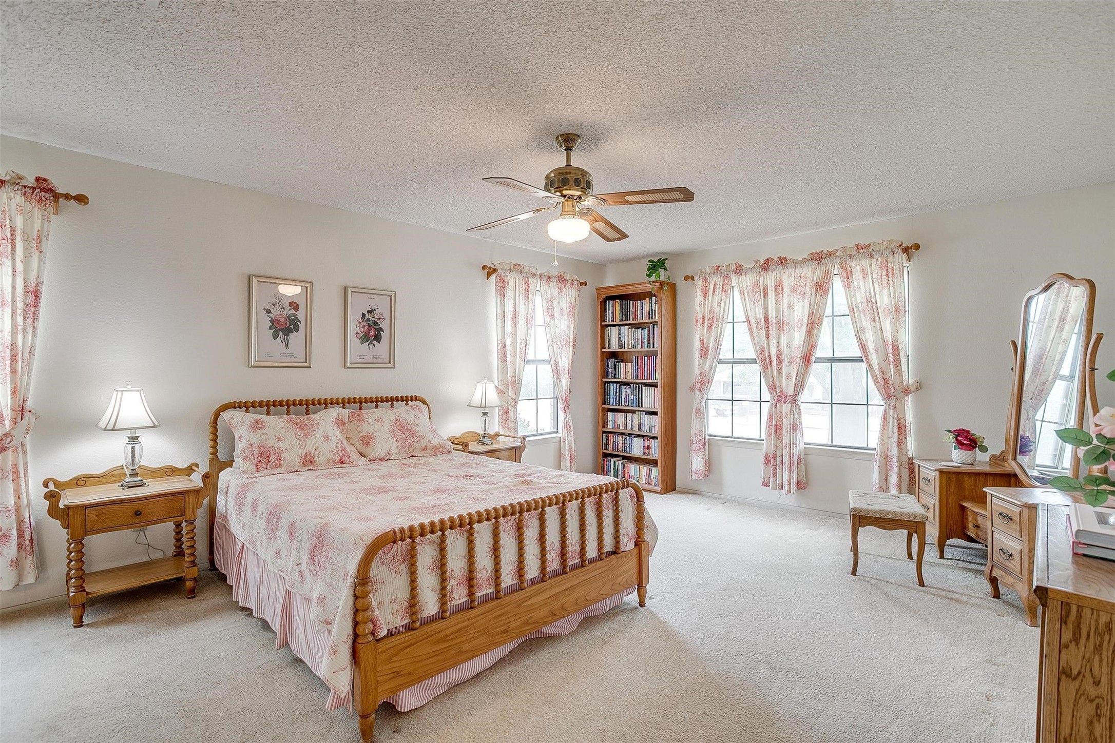 801 E 3rd Street Weatherford TX 76086