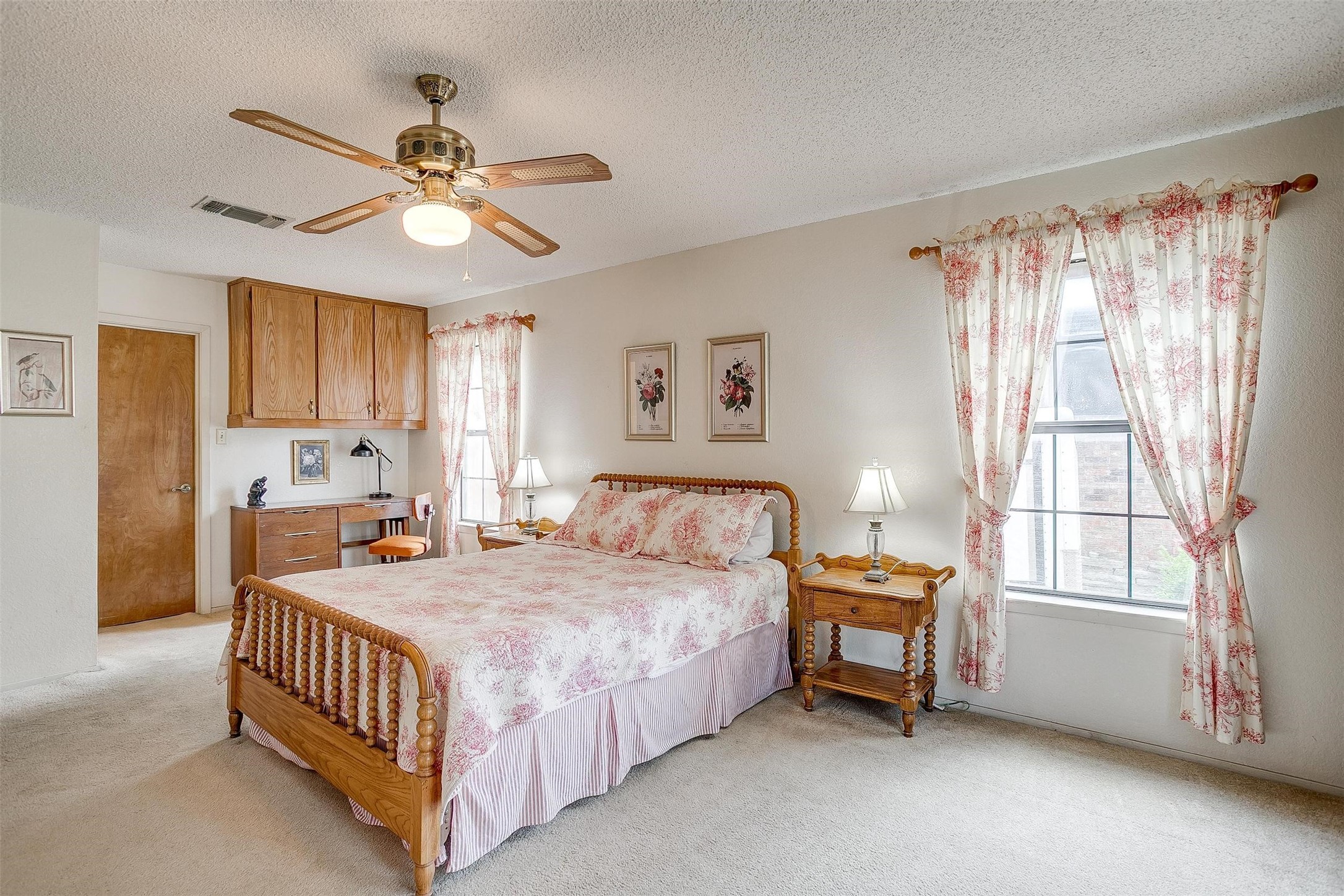801 E 3rd Street Weatherford TX 76086
