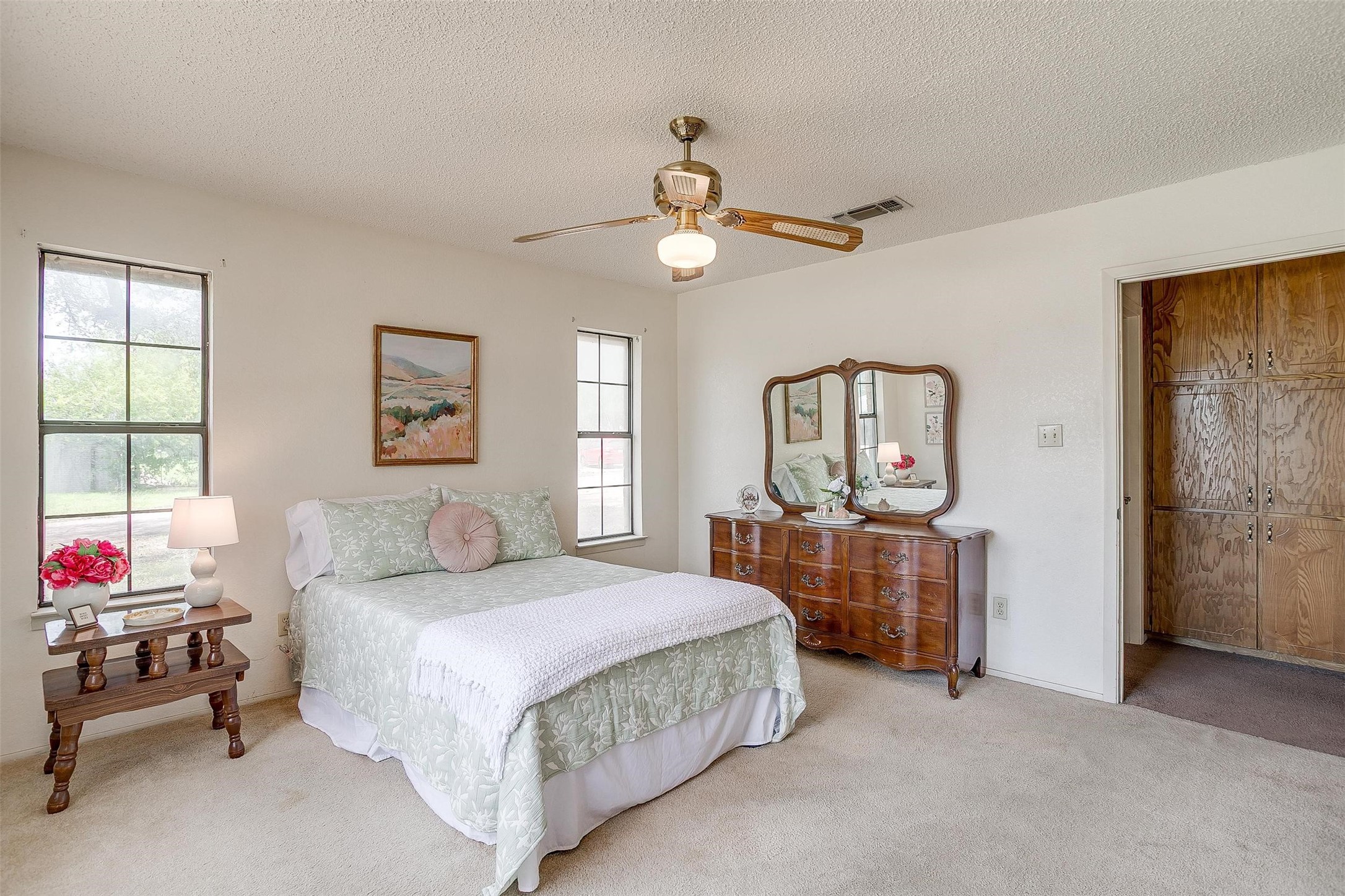 801 E 3rd Street Weatherford TX 76086