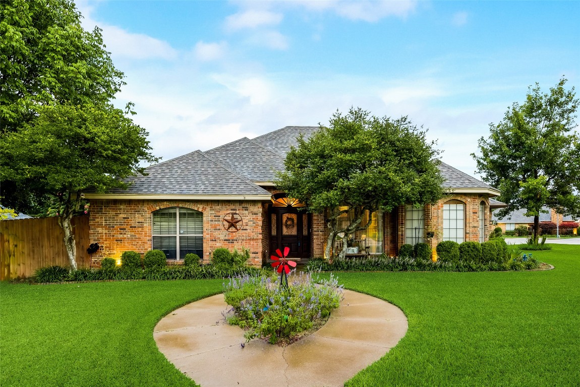 1517 Kari Ann Drive Cedar Hill TX 75104