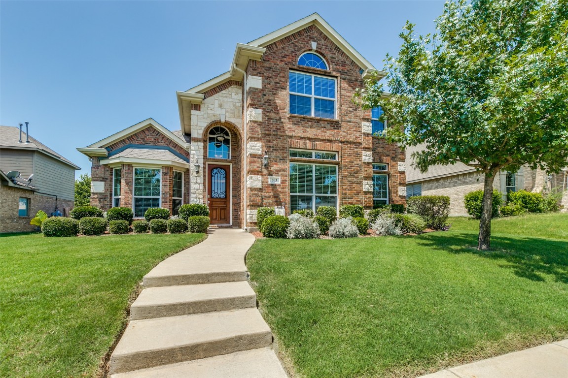 703 Paisley Lane Red Oak TX 75154