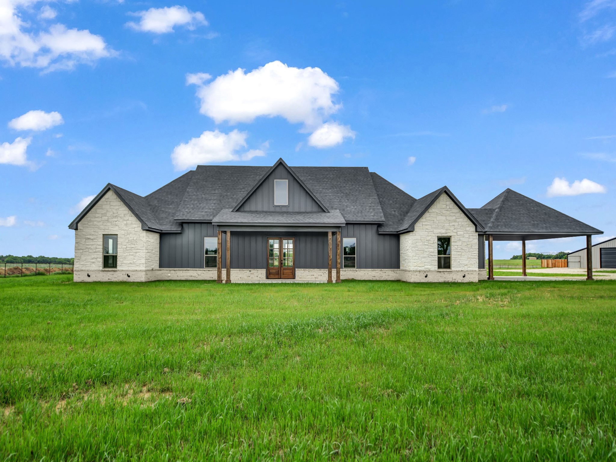 1390 Poe Prairie Road Millsap TX 76066