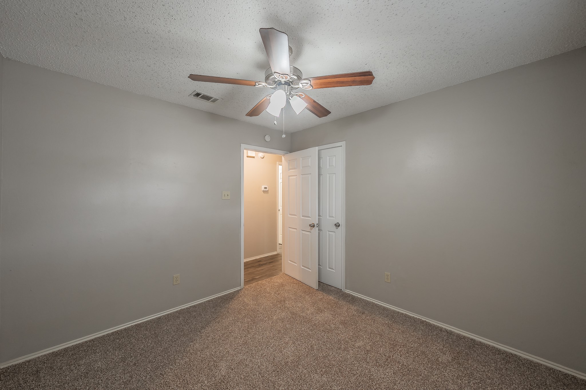 724 Ashbrook Drive Desoto TX 75115