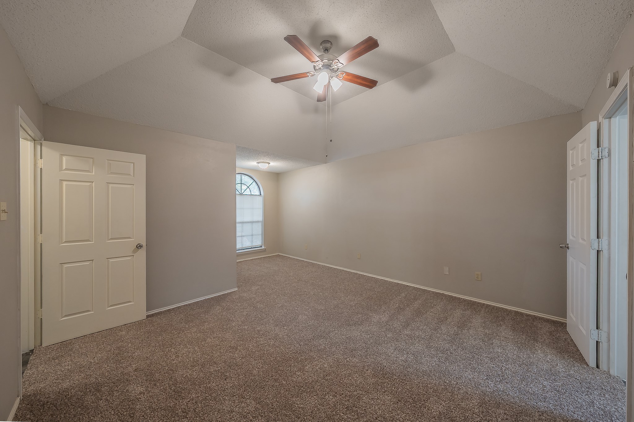 724 Ashbrook Drive Desoto TX 75115