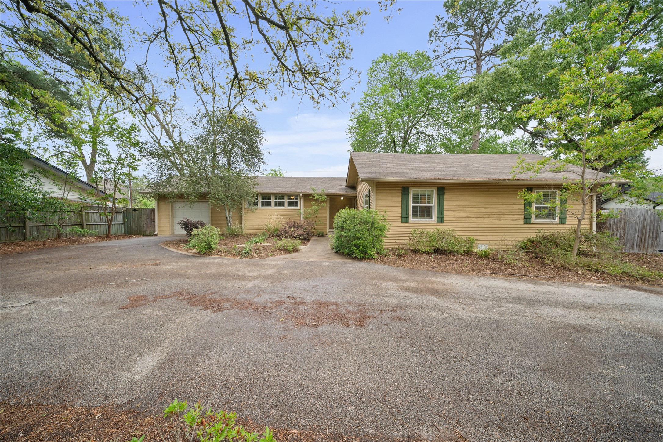 711 Prairieville Athens TX 75751