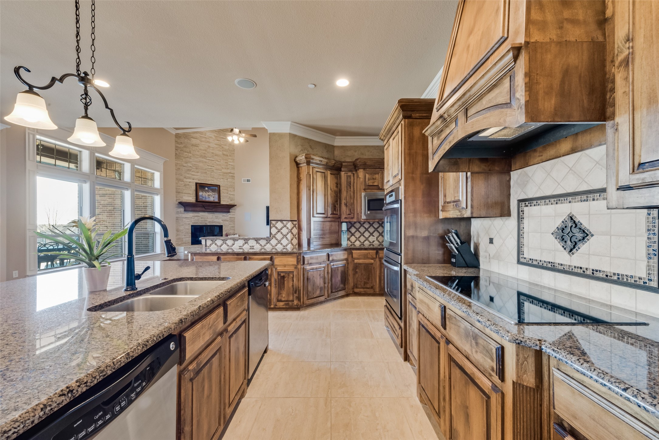 411 Crestfield Court Sunnyvale TX 75182