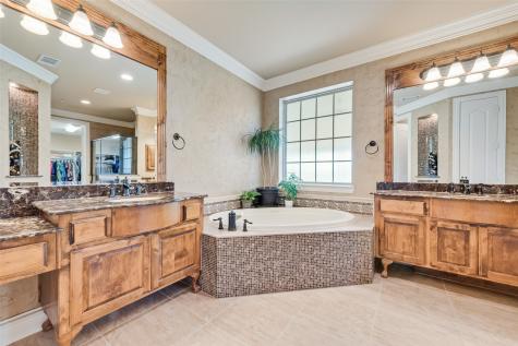 411 Crestfield Court Sunnyvale TX 75182