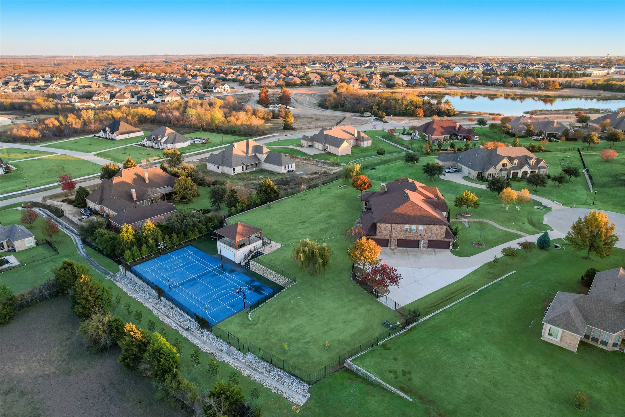 411 Crestfield Court Sunnyvale TX 75182