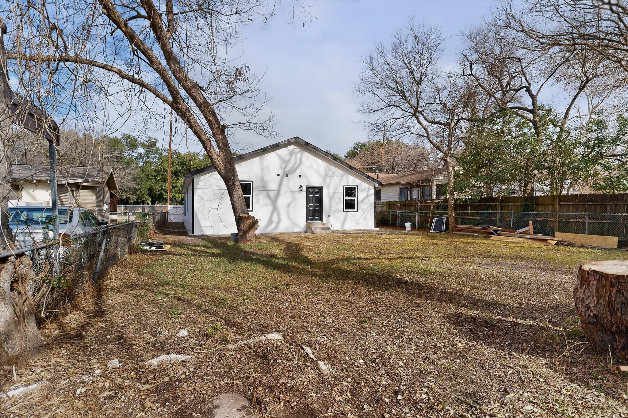 5650 Forney Road Dallas TX 75227