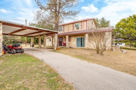 3724 Bob White Court Granbury TX 76049