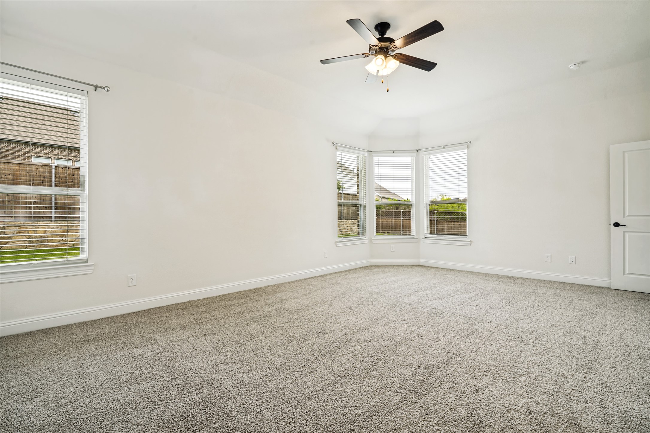 2618 Long Common N Rockwall TX 75032
