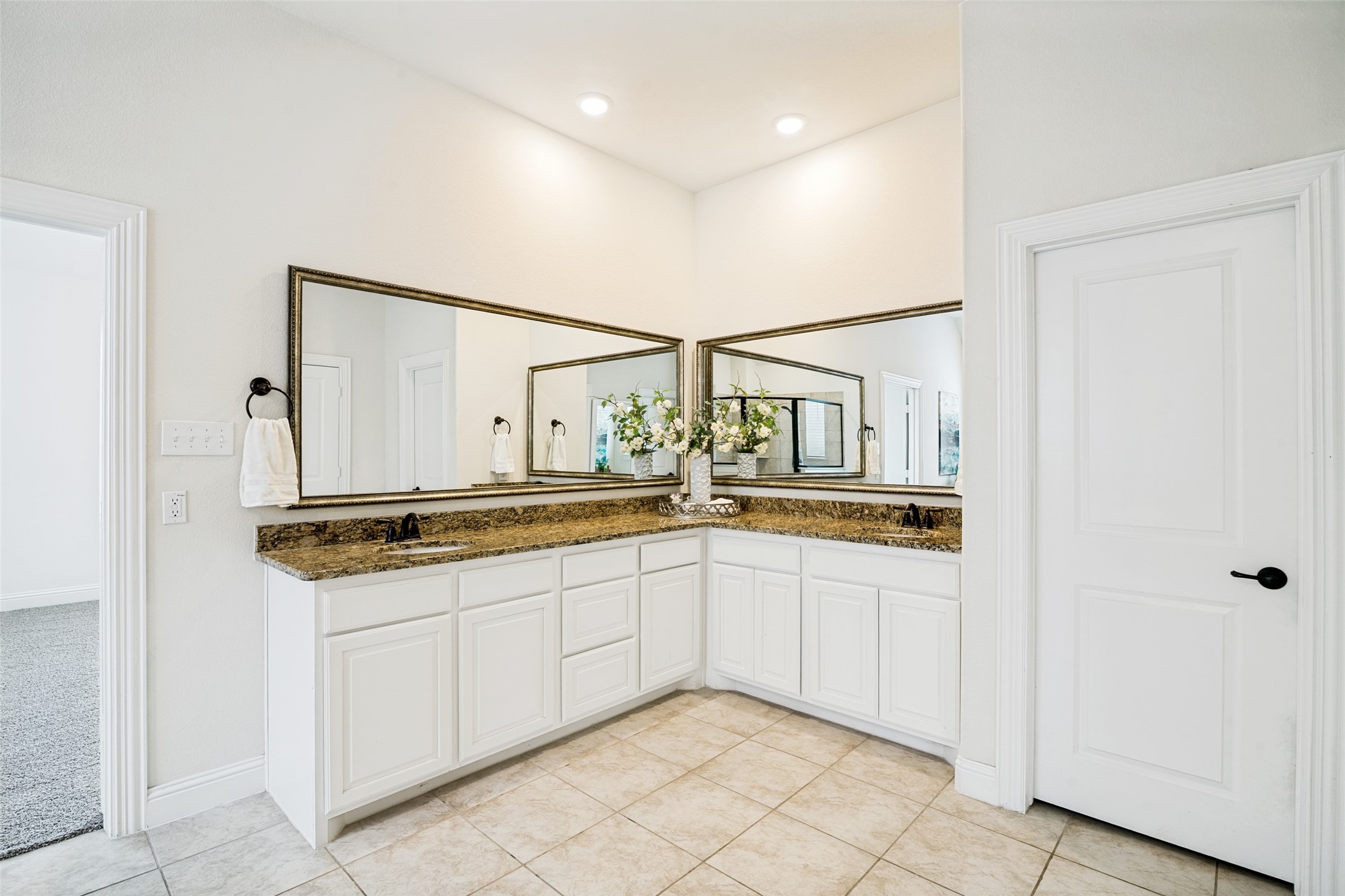 2618 Long Common N Rockwall TX 75032