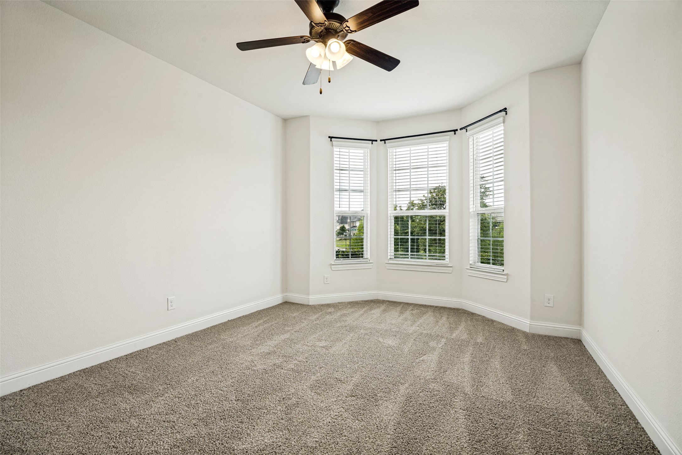 2618 Long Common N Rockwall TX 75032
