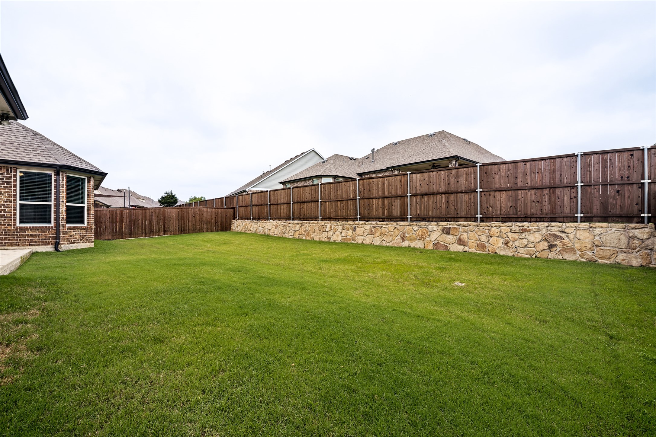 2618 Long Common N Rockwall TX 75032