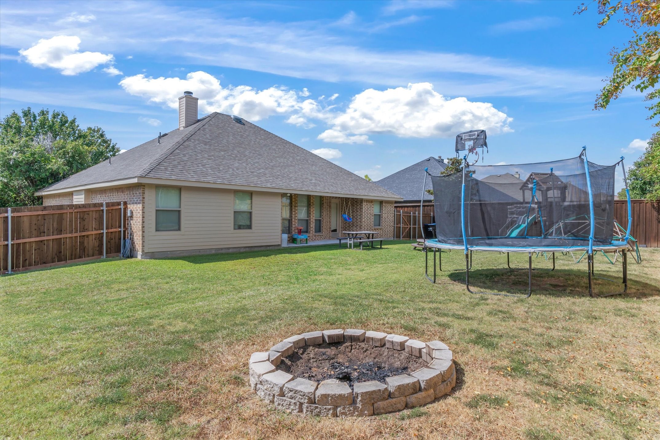 107 Stoneridge Drive Crandall TX 75114