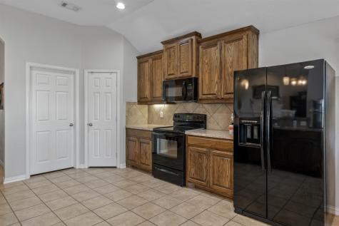 107 Stoneridge Drive Crandall TX 75114