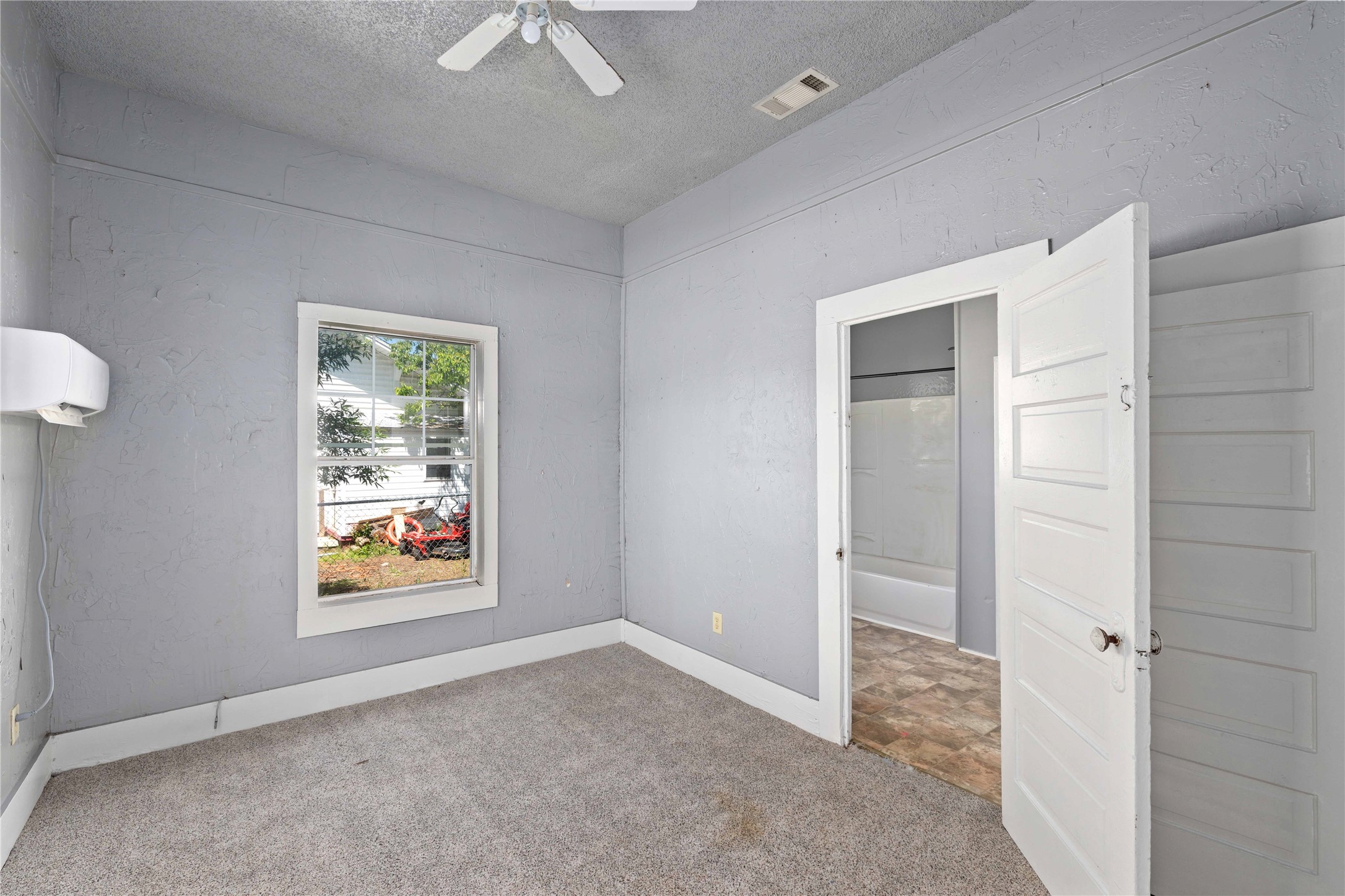 102 E Fitzgerald Street Bangs TX 76823