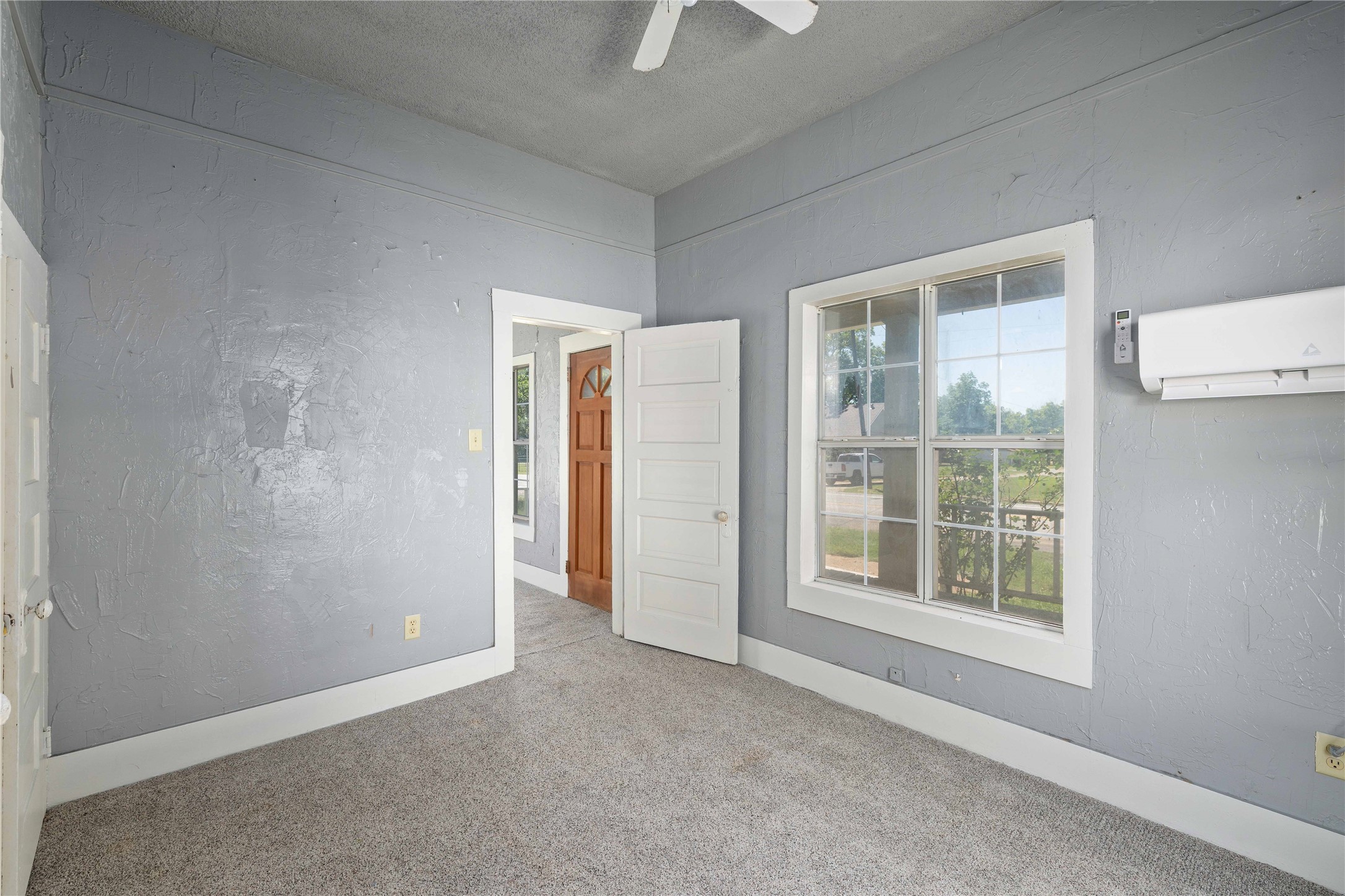 102 E Fitzgerald Street Bangs TX 76823
