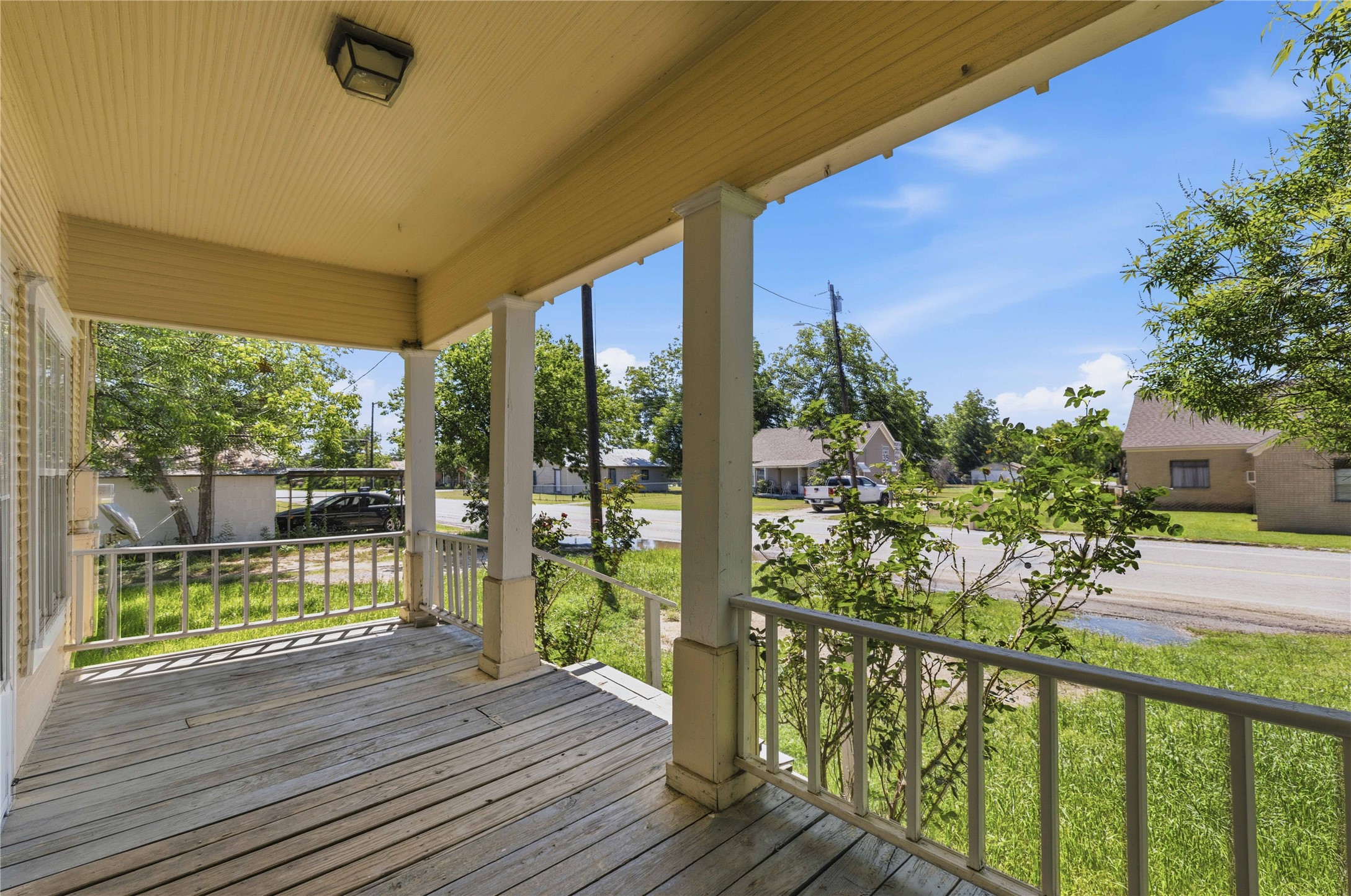 102 E Fitzgerald Street Bangs TX 76823