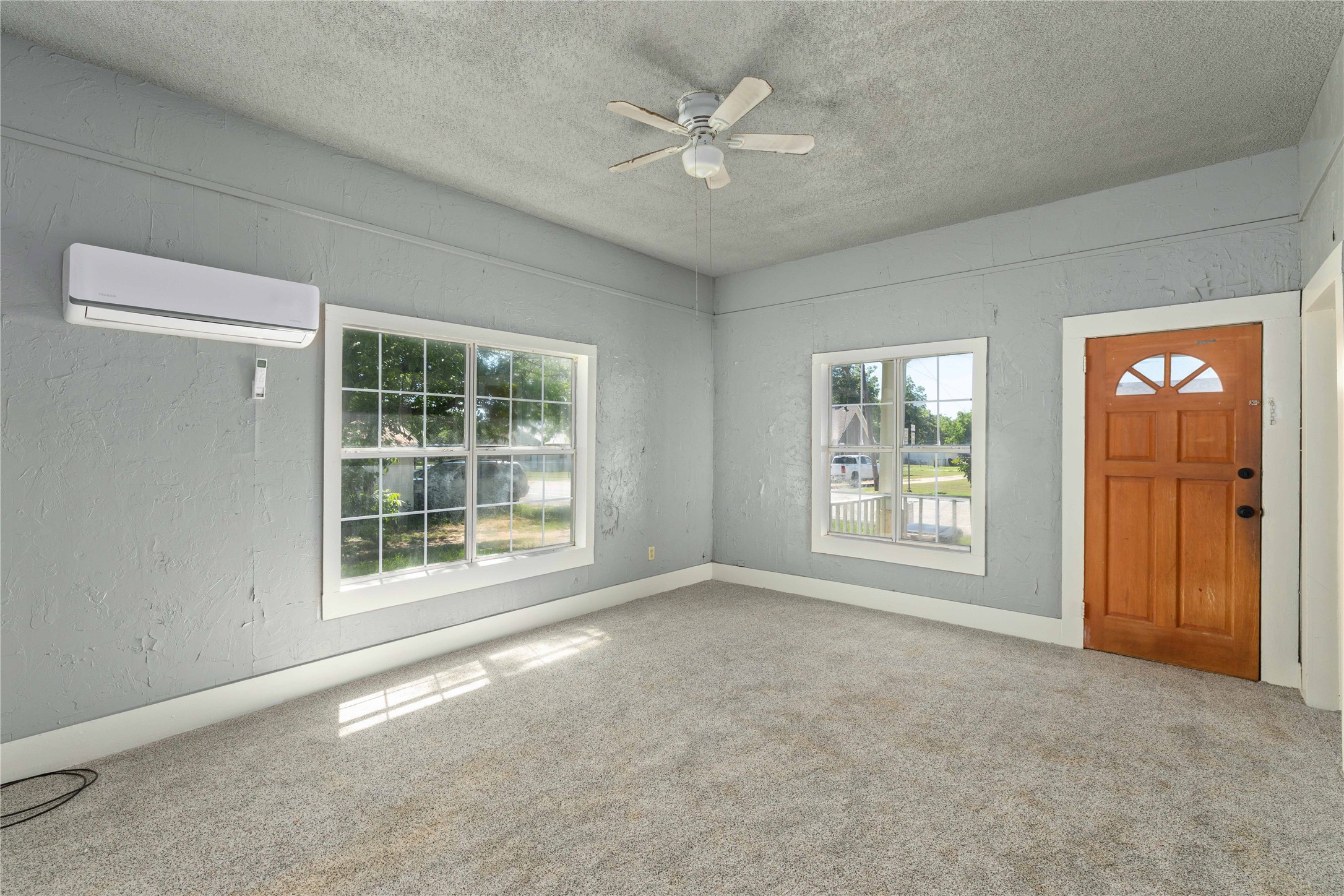 102 E Fitzgerald Street Bangs TX 76823
