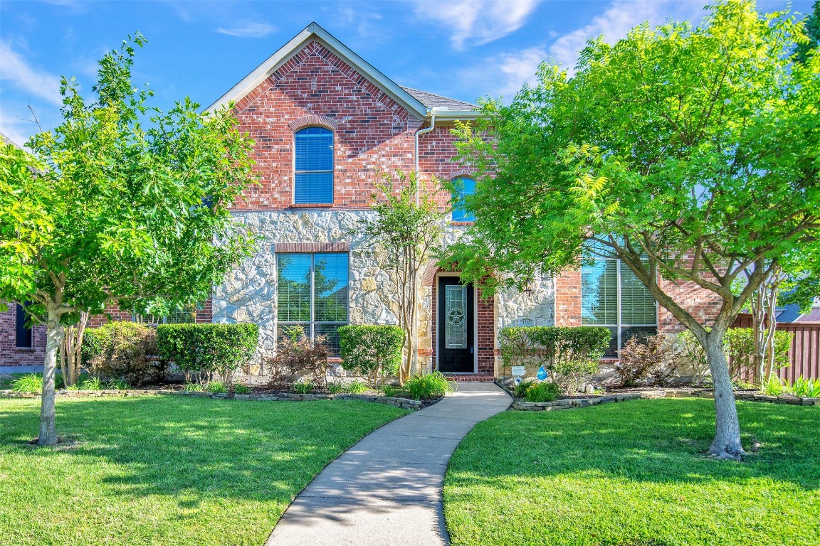 1213 Sunland Park Drive Frisco TX 75033