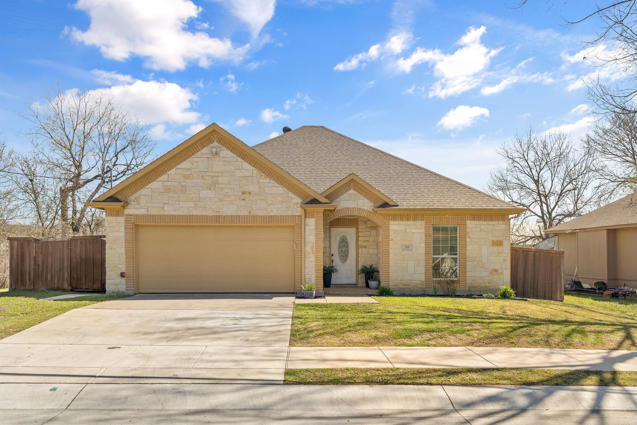 215 N 2nd Street Princeton TX 75407