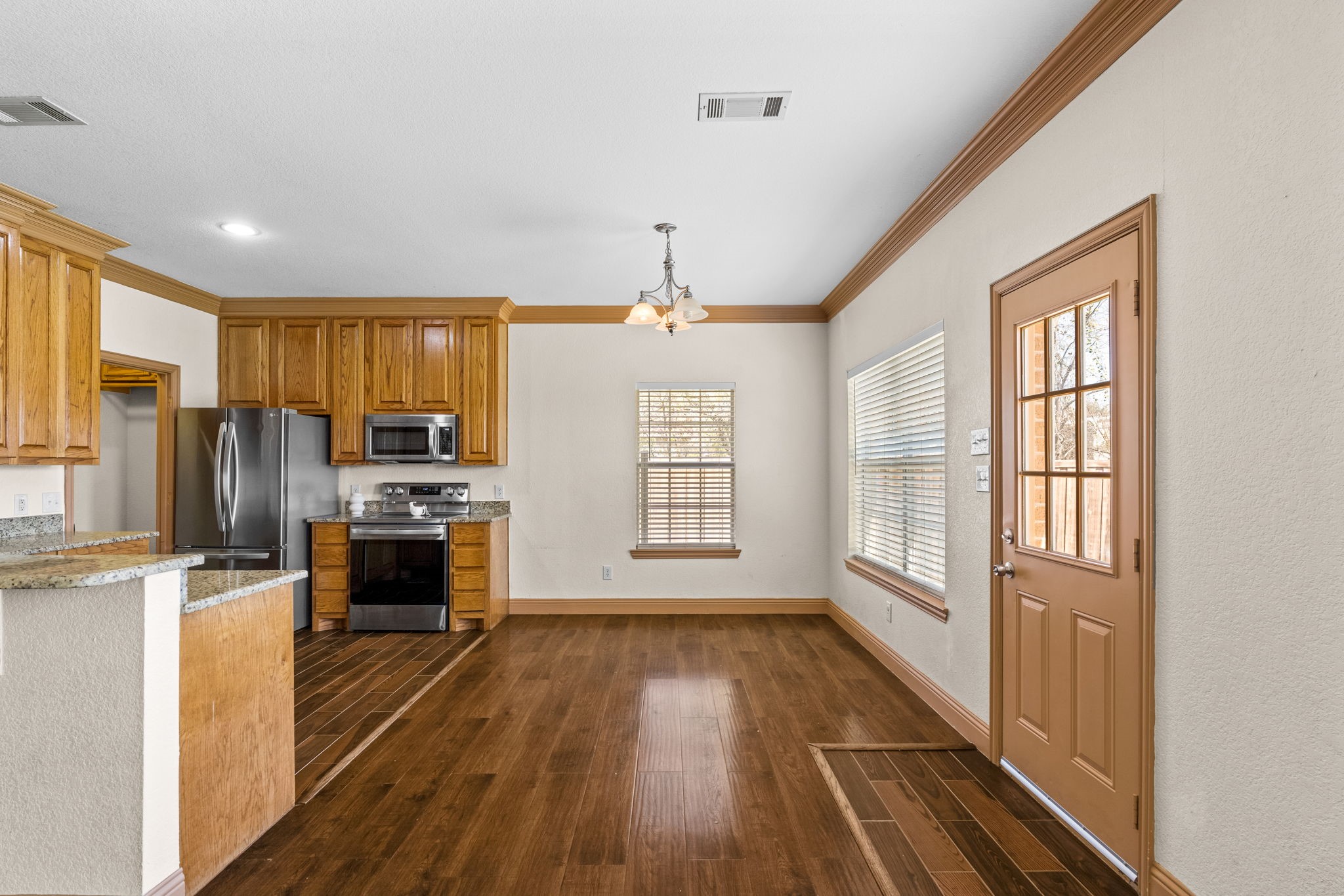 215 N 2nd Street Princeton TX 75407