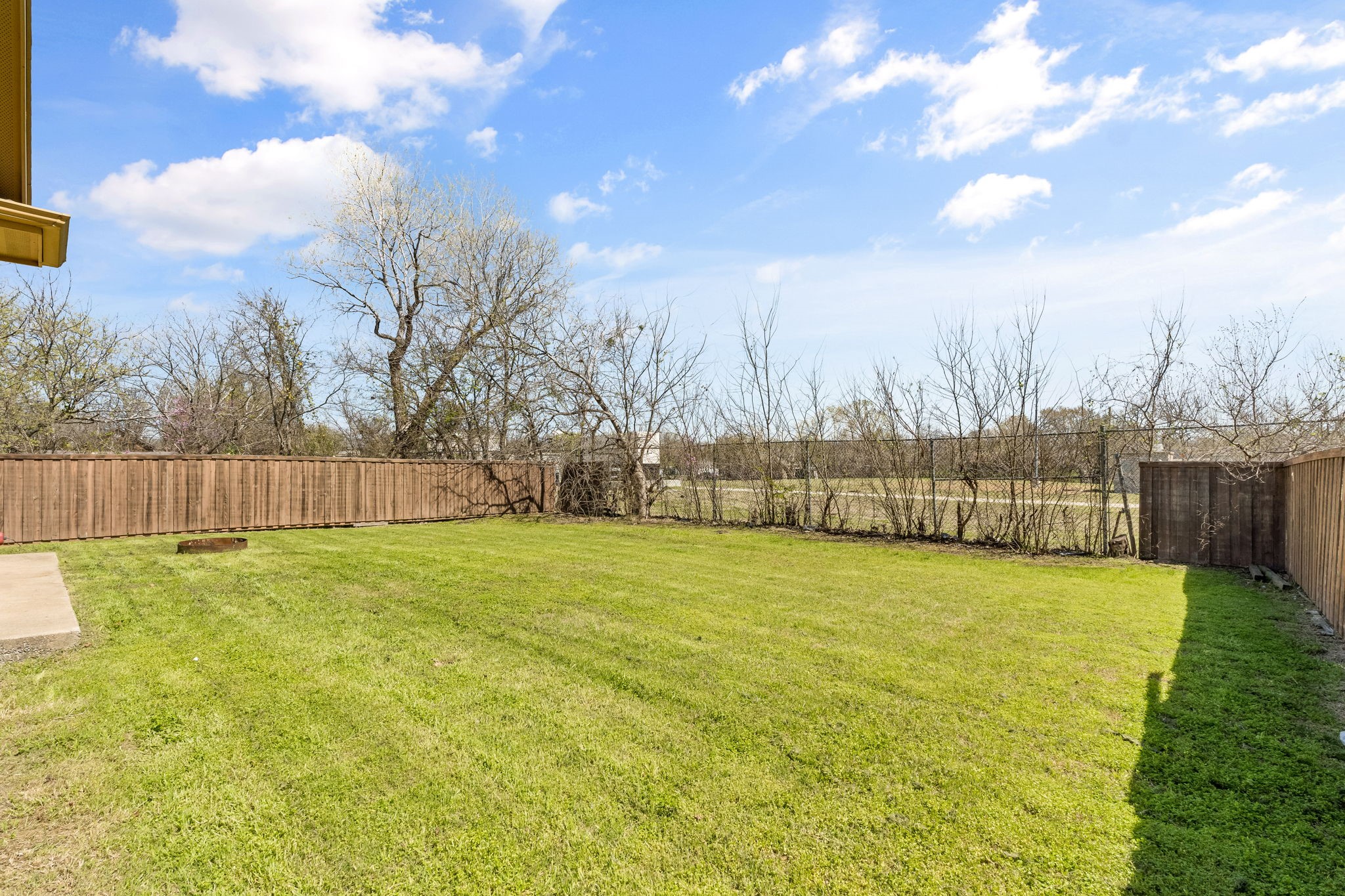215 N 2nd Street Princeton TX 75407