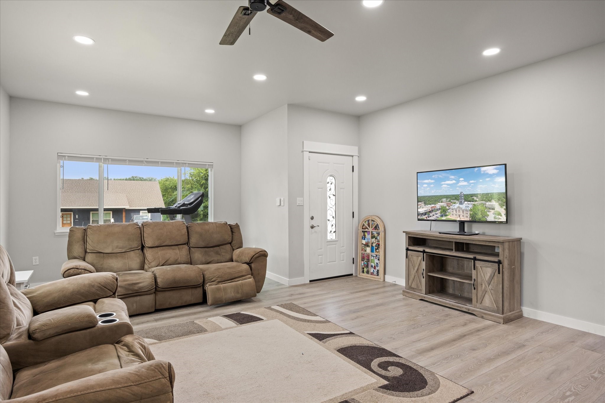 5908 Collins Court Granbury TX 76048
