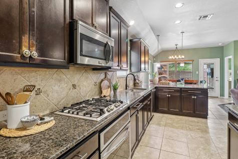 204 Rugby Lane Mckinney TX 75072