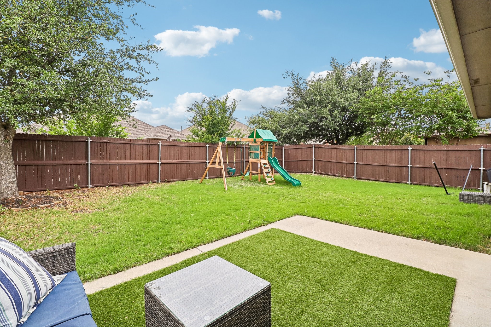 204 Rugby Lane Mckinney TX 75072