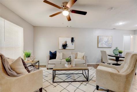 211 E 15th Street Irving TX 75060