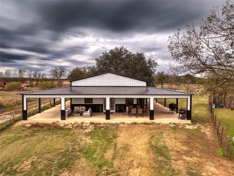 2579 State Highway 6 Valley Mills TX 76689