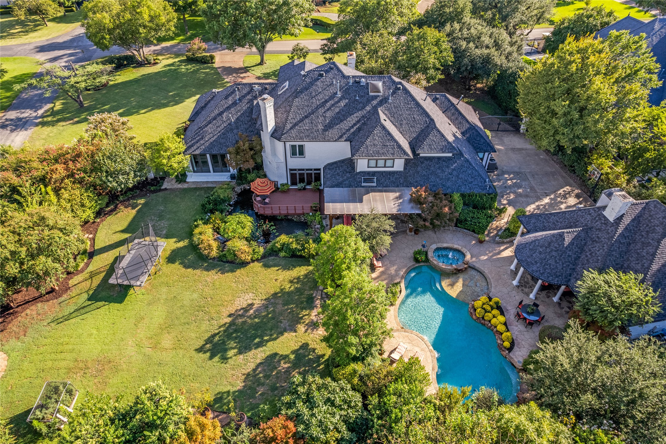 4731 N Lindhurst Avenue Dallas TX 75229