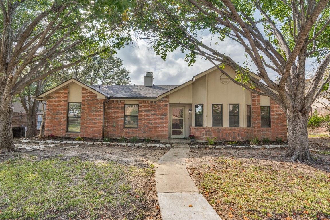 7 Melroy Circle The Colony TX 75056