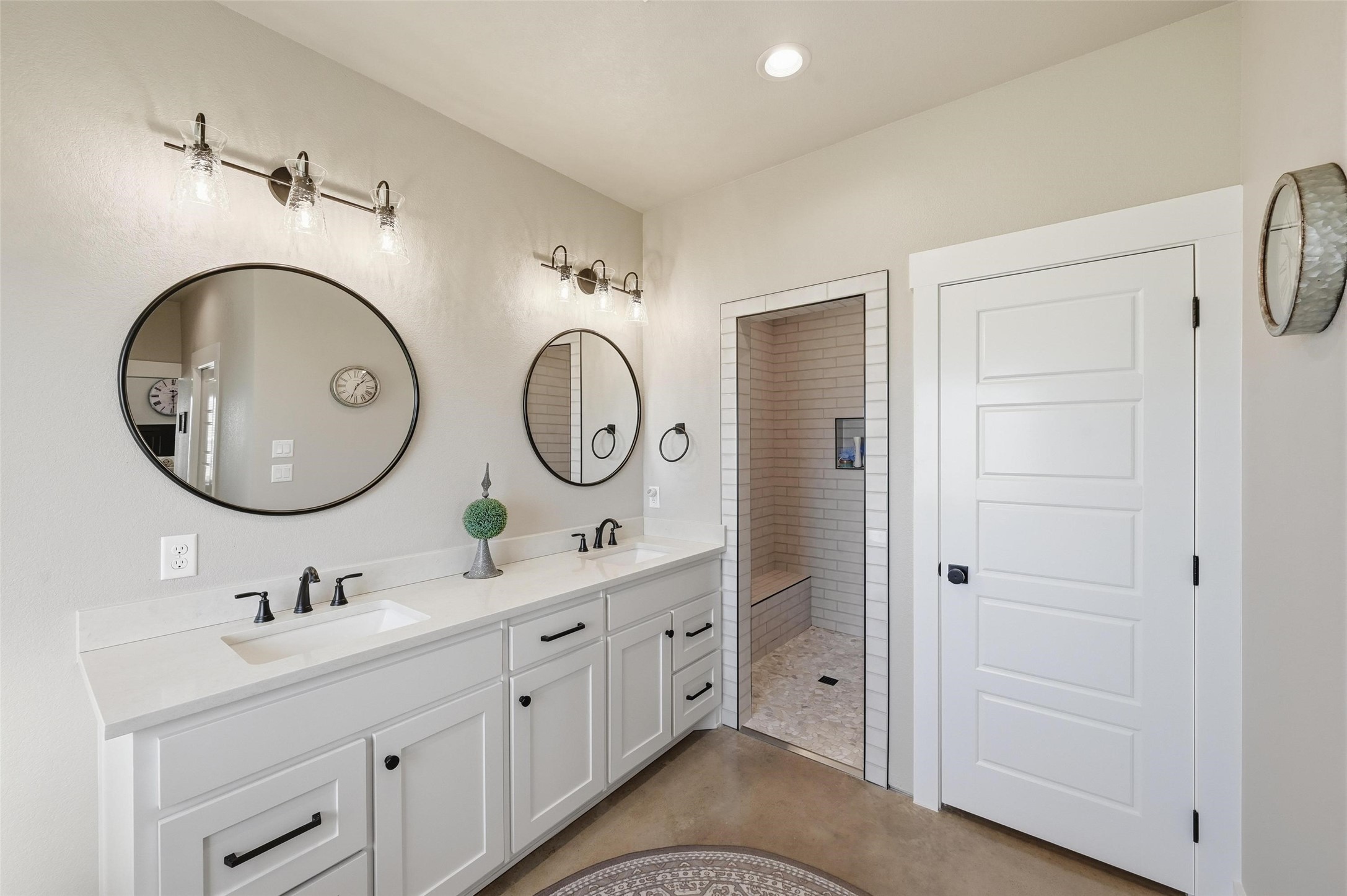 350 Rolling Ranch Boulevard Alvord TX 76225