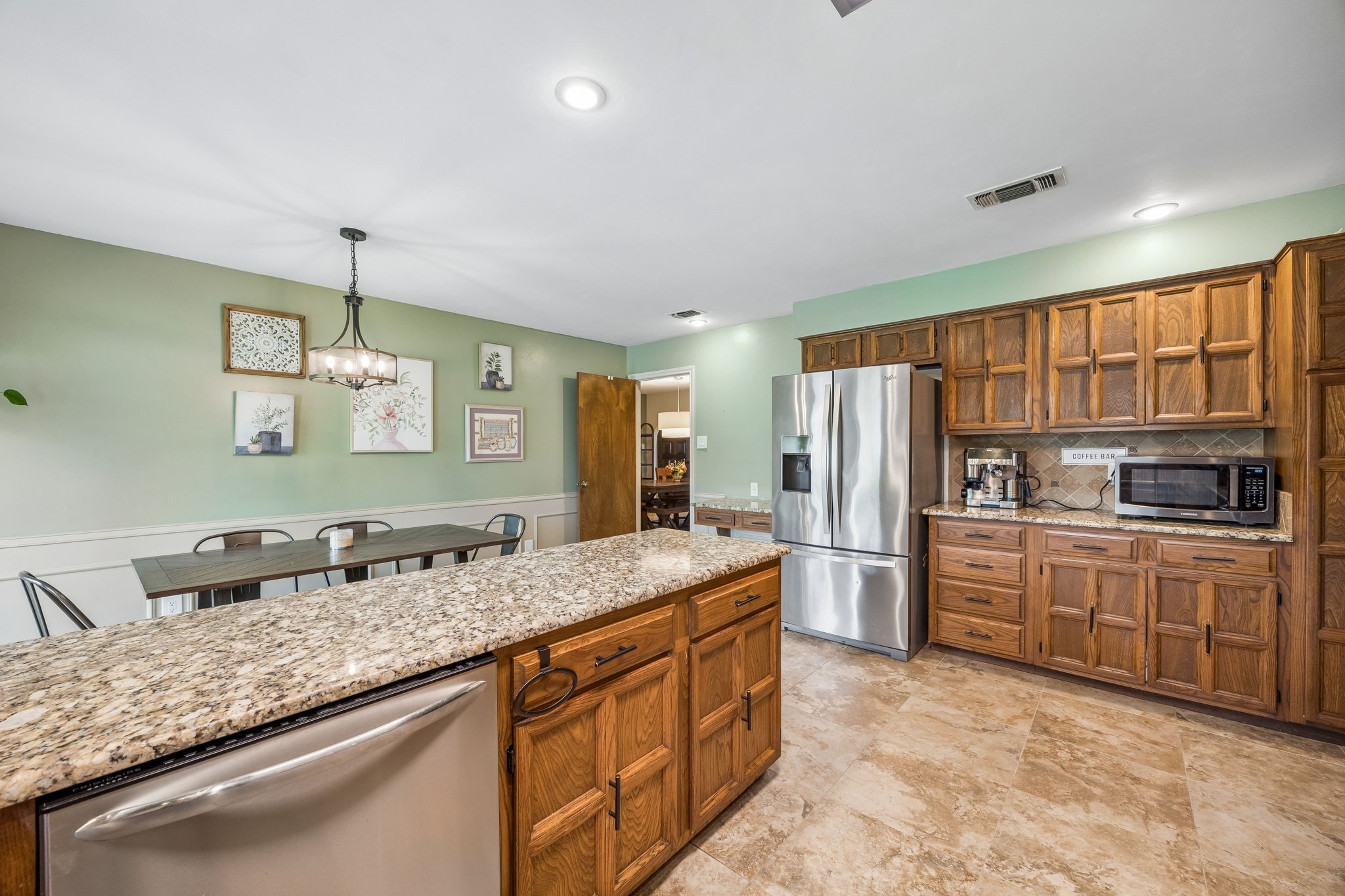 3211 Glasgow Terrace Arlington TX 76015
