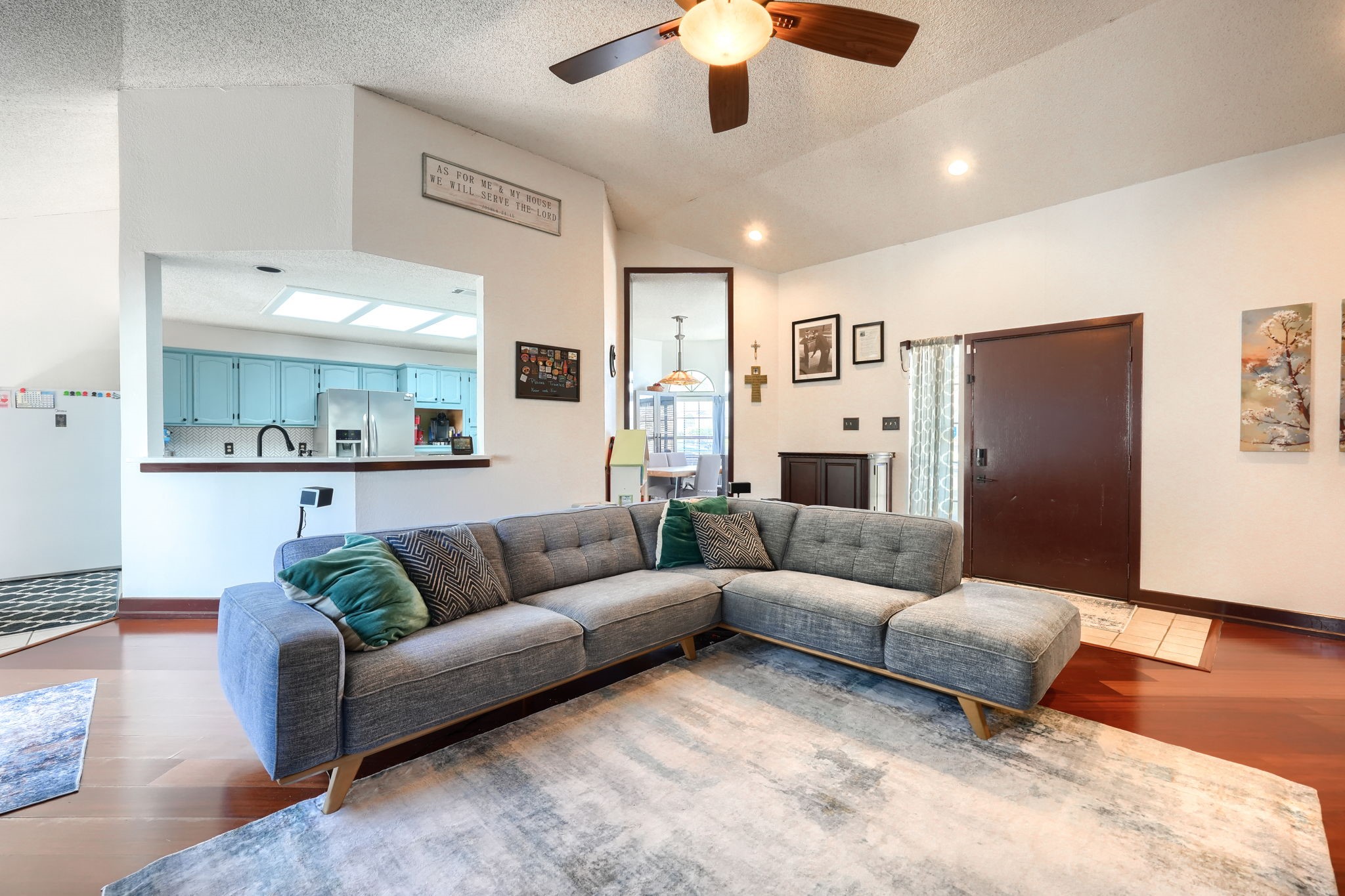 322 Allegheny Trail Lane Garland TX 75043