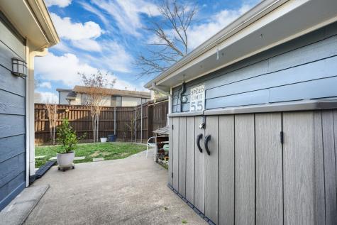 322 Allegheny Trail Lane Garland TX 75043